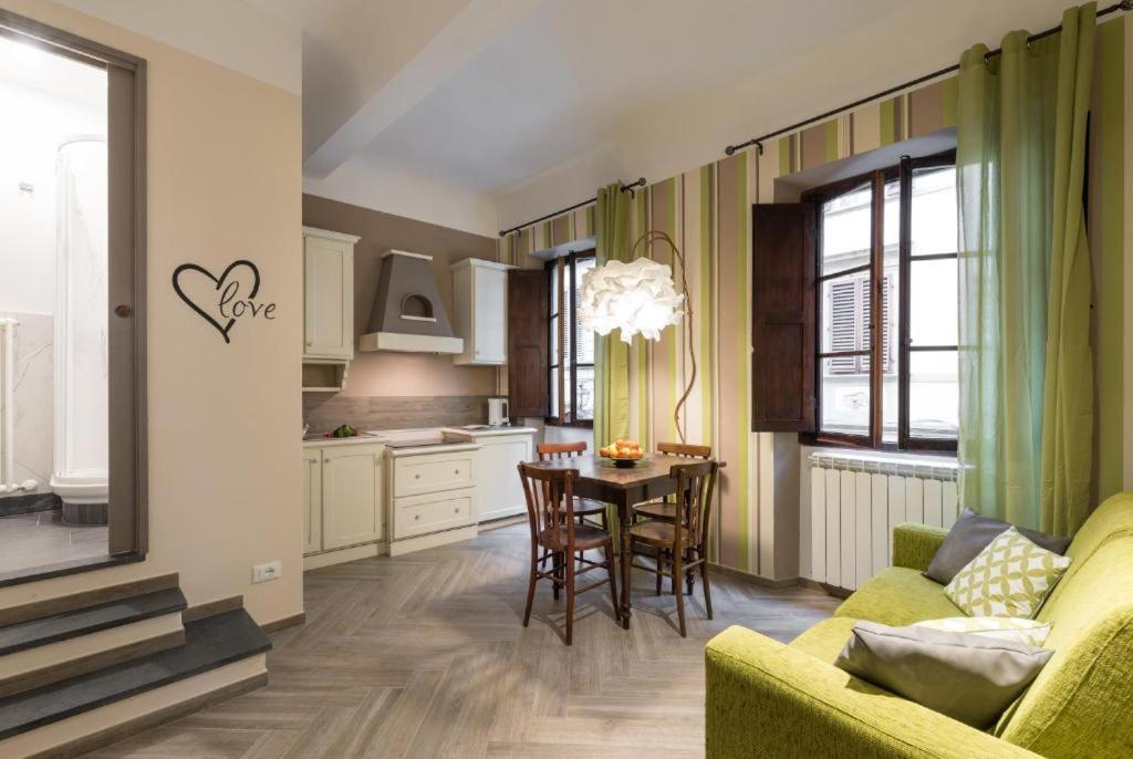 Apartamento The Hobbit Guelfa Florencia Exterior foto