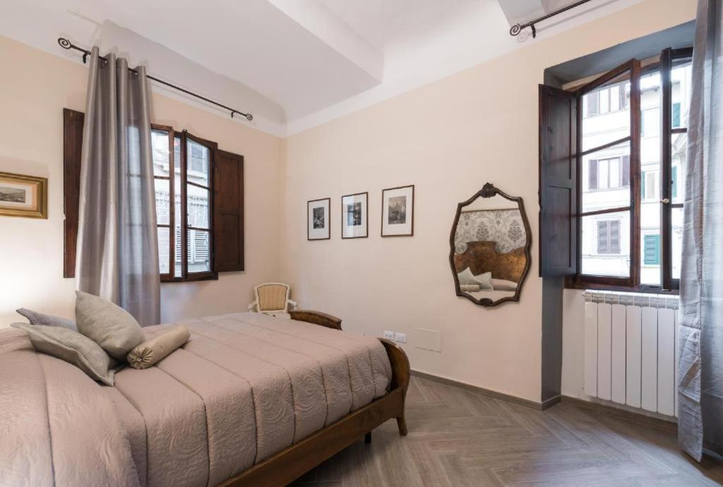 Apartamento The Hobbit Guelfa Florencia Exterior foto